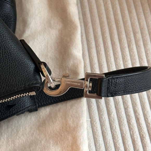 Saint Laurent travel bag - Picture 5 of 6